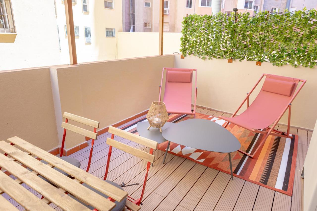 Teatro Suites Malaga Playa Kültér fotó
