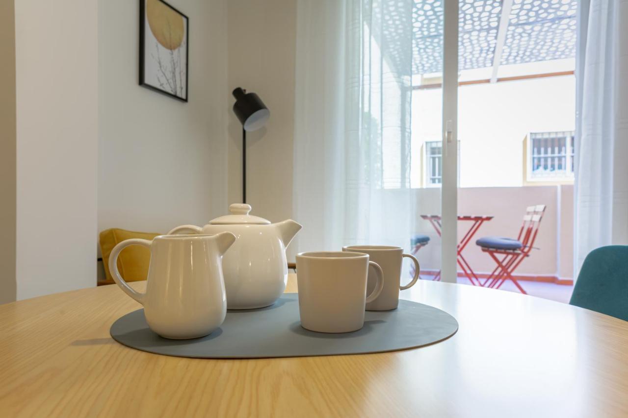 Teatro Suites Malaga Playa Kültér fotó