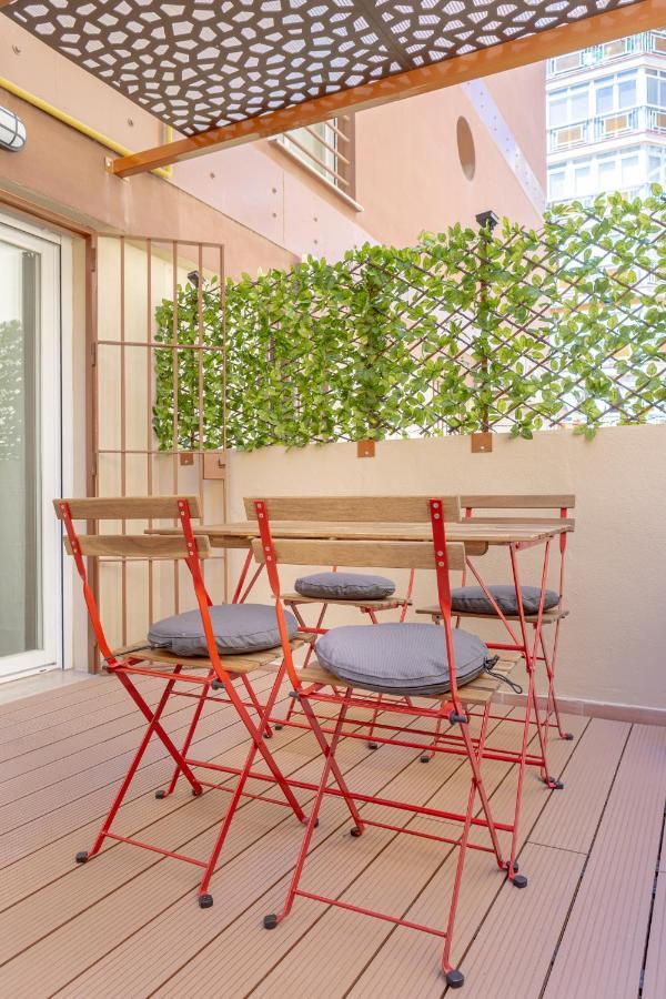 Teatro Suites Malaga Playa Kültér fotó